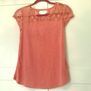 Stunning Women’s lacework blouse with cross back